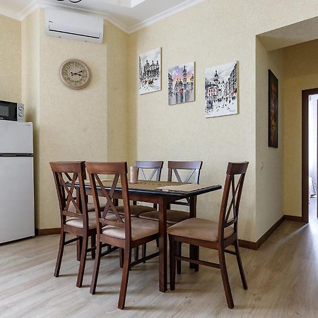 Historic Apartment Sofia In The Old Town Львів Екстер'єр фото