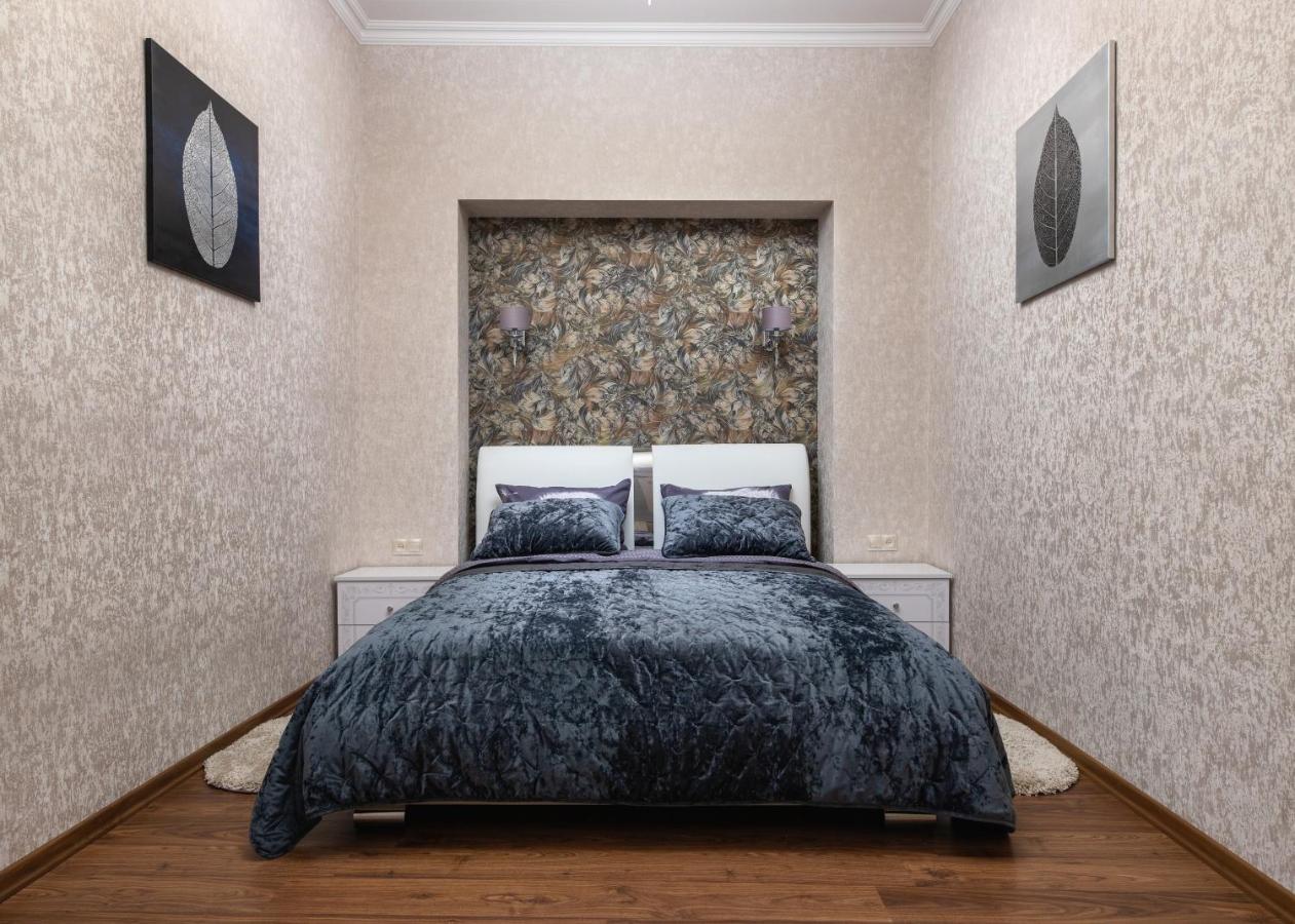 Historic Apartment Sofia In The Old Town Львів Екстер'єр фото