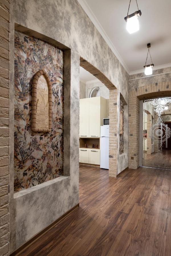 Historic Apartment Sofia In The Old Town Львів Екстер'єр фото